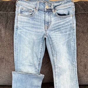 American Eagle Outfitters Light Blue Kick boot Jeans